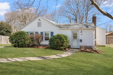 292 Boulevard, Middletown, RI 02842