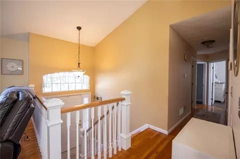 Entry Way - 367 Commonwealth Ave, Warwick, RI 02886 photo 1 of 3