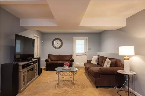 Living - 367 Commonwealth Ave, Warwick, RI 02886 photo 5 of 8