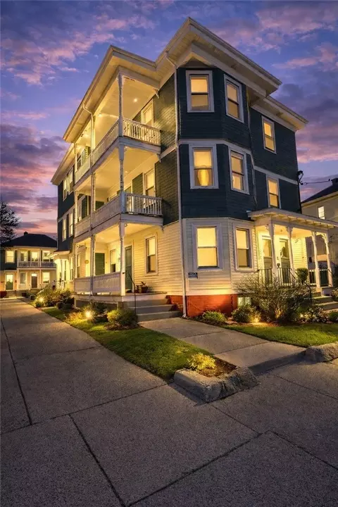 52 Hunt St, Central Falls, RI 02863