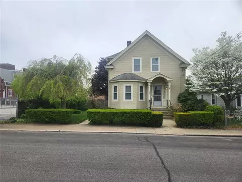164 Morris Ave, Pawtucket, RI 02860