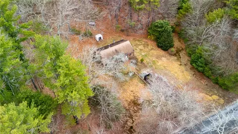 119 Breakheart Hill Rd, West Greenwich, RI 02817
