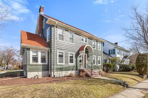 365 Elmgrove Ave, Providence, RI 02906