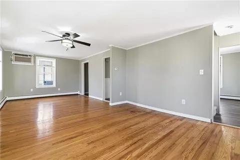 Living - 708 3rd Ave, Woonsocket, RI 02895 photo 3 of 6