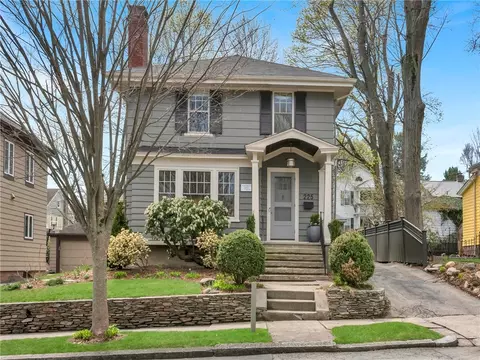 225 5th St, Providence, RI 02906