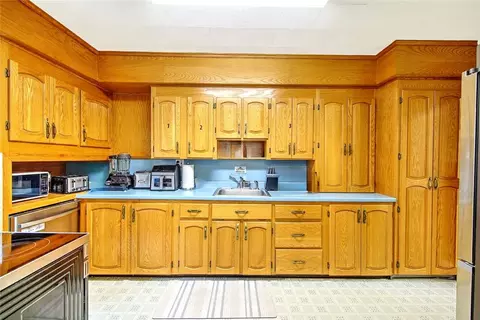 Kitchen - 159 Earle St, Woonsocket, RI 02895 photo 1 of 3