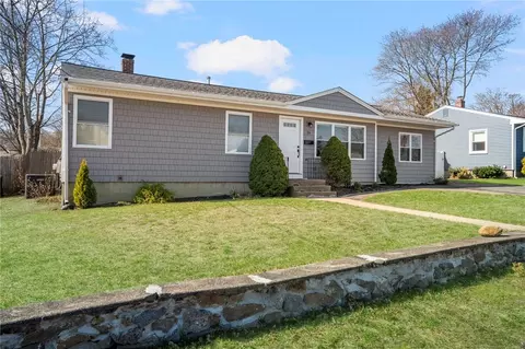 26 Lorraine Ave, Coventry, RI 02816