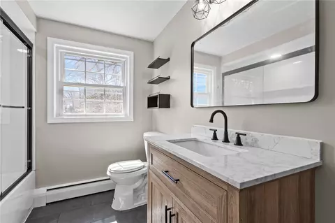 Bath - 92 Star Ave, Woonsocket, RI 02895 photo 2 of 4