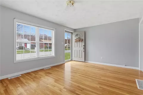Living - 31 Flora Ave, Woonsocket, RI 02895 photo 1 of 4