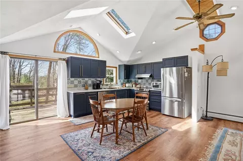 Kitchen - 25 Daniel Dr, Coventry, RI 02816 photo 1 of 6