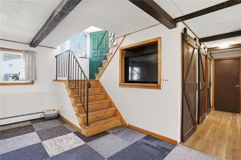 Entry Way - 25 Daniel Dr, Coventry, RI 02816 photo 2 of 3