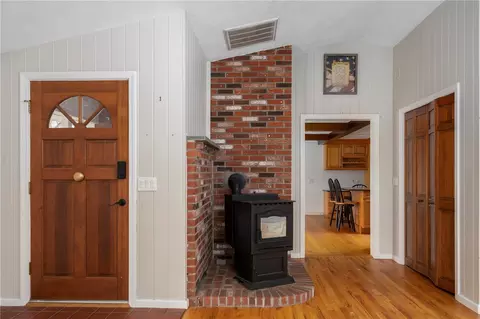 42 Ledge Rd, Coventry, RI 02816 photo 9