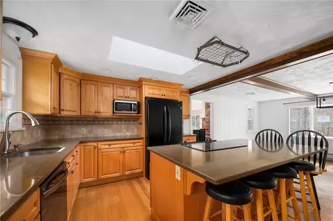 42 Ledge Rd, Coventry, RI 02816 photo 10