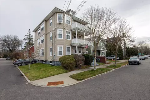 219 Cole Ave, Providence, RI 02906