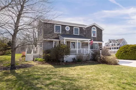 8 Pasadena Ave, Westerly, RI 02891