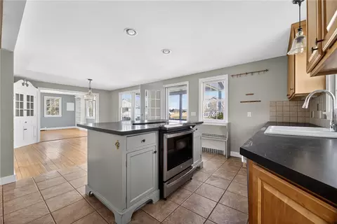 Kitchen - 8 Pasadena Ave, Westerly, RI 02891 photo 3 of 5