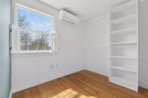 Bedroom - 8 Pasadena Ave, Westerly, RI 02891 photo 4 of 8