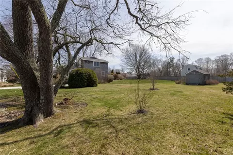 Exterior - 8 Pasadena Ave, Westerly, RI 02891 photo 11 of 11
