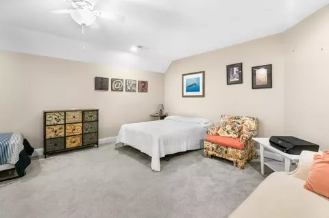 Bedroom - 16 Bailey Brook Ct, Middletown, RI 02842 photo 5 of 12