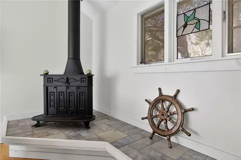 Entry Way - 68 Rossini Rd, Westerly, RI 02891 photo 1 of 1