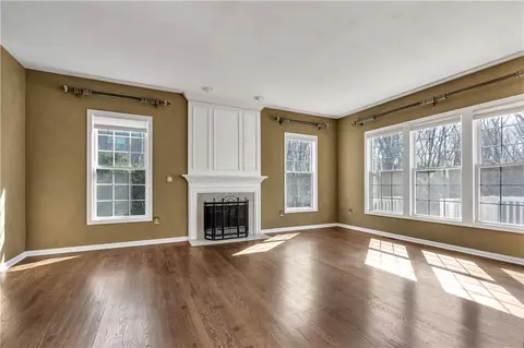 105 Castle Rocks Rd, Warwick, RI 02886 photo 14