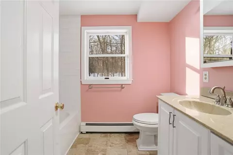 Bath - 155 Beechwood Trl, Exeter, RI 02822 photo 5 of 5