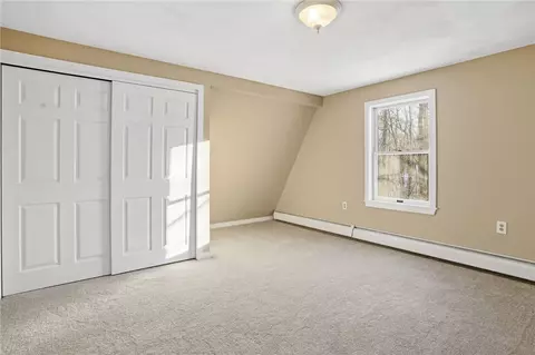 Bedroom - 155 Beechwood Trl, Exeter, RI 02822 photo 8 of 9
