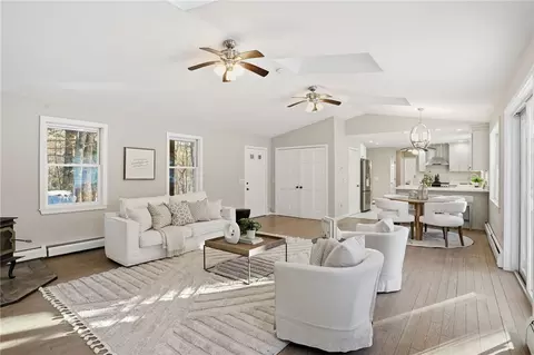 155 Beechwood Trl, Exeter, RI 02822