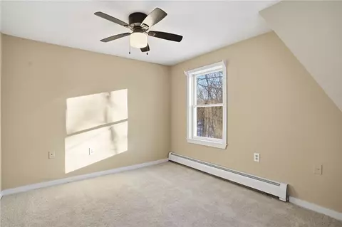 Bedroom - 155 Beechwood Trl, Exeter, RI 02822 photo 5 of 9