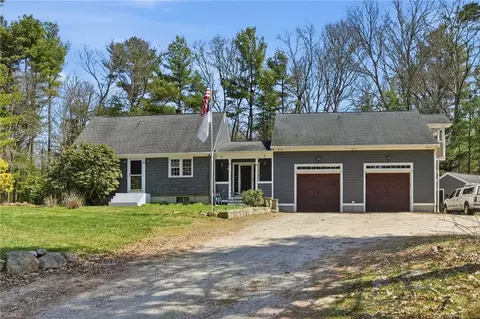 6 Highland Trl, Richmond, RI 02832