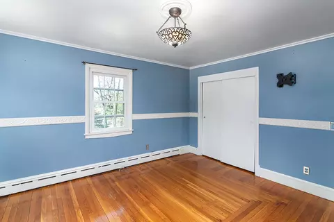 Bedroom - 41 Bruce Ln, Warwick, RI 02886 photo 1 of 6