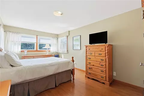 11 Katherine Rd, Woonsocket, RI 02895 photo 20