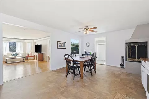 11 Katherine Rd, Woonsocket, RI 02895 photo 9