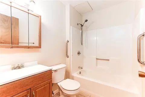 Bath - 9 Apache Dr #D, Westerly, RI 02891 photo 1 of 1