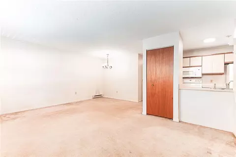 Living - 9 Apache Dr #D, Westerly, RI 02891 photo 1 of 3