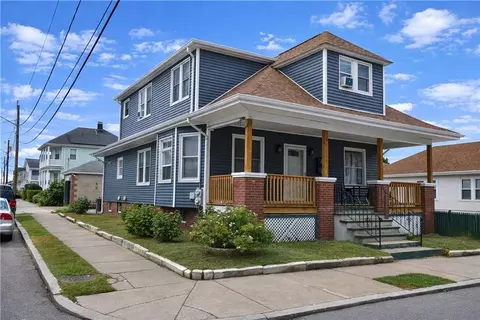 178 Ledge St, Providence, RI 02904