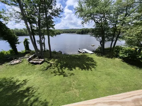 2484 Hartford Ave, Johnston, RI 02919