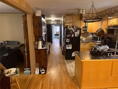 Entry Way - 66 Cooper Hill Rd, Mapleville, RI 02839 photo 1 of 2