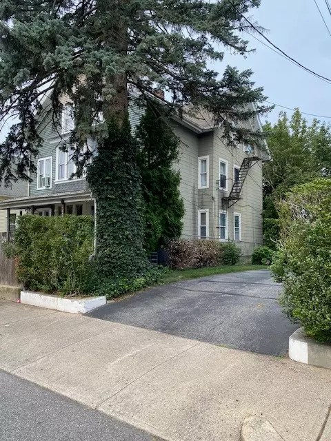 Exterior - 635 Park Ave, Woonsocket, RI 02895 photo 2 of 4