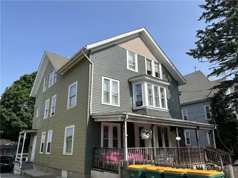 635 Park Ave, Woonsocket, RI 02895