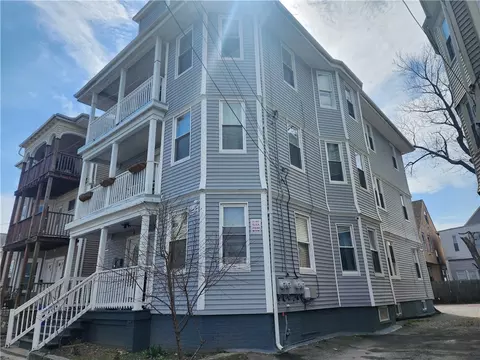 7 Mount Vernon St, Providence, RI 02907