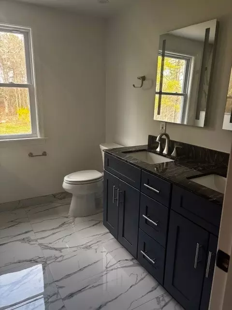 Bath - 301 Liberty Rd, Exeter, RI 02822 photo 3 of 5