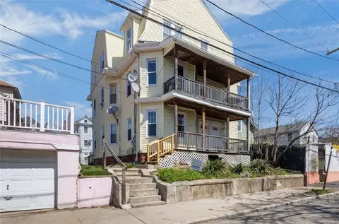 16 Maplehurst Ave, Providence, RI 02908