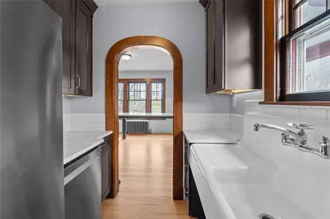 Entry Way - 177 High St, Westerly, RI 02891 photo 2 of 8
