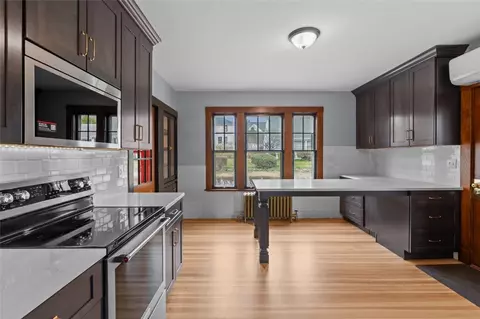 Kitchen - 177 High St, Westerly, RI 02891 photo 3 of 6