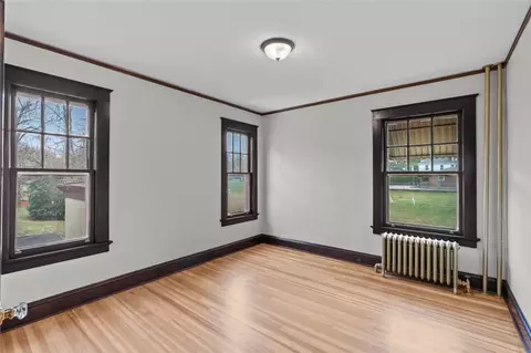 Bedroom - 177 High St, Westerly, RI 02891 photo 2 of 7