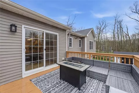 Exterior - 380 Ledge Rd, Coventry, RI 02816 photo 6 of 13