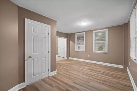 Living - 752 Social St, Woonsocket, RI 02895 photo 3 of 4
