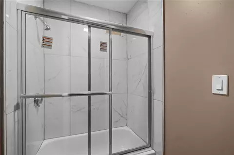 Bath - 752 Social St, Woonsocket, RI 02895 photo 5 of 7
