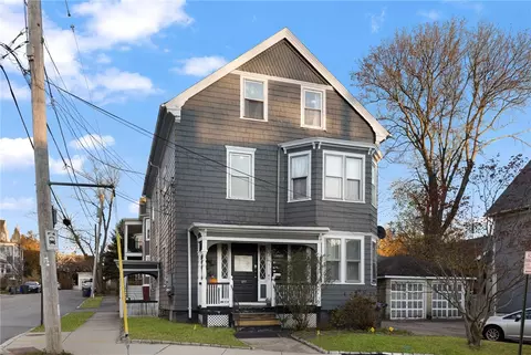 377 Hope St #3, Providence, RI 02906